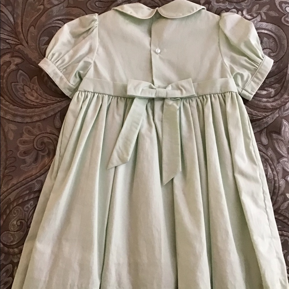 Beautiful girls dress - Picture 3 of 5
